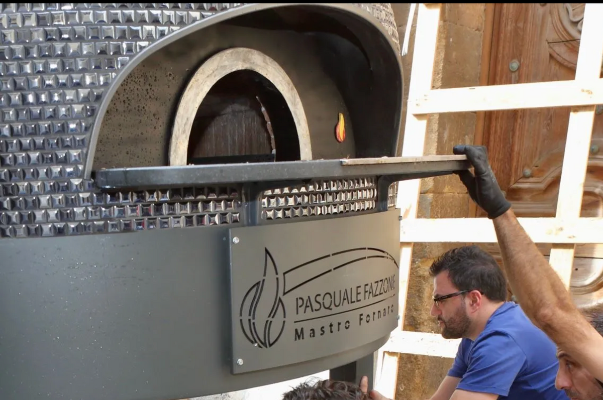 Macajone Pizzeria